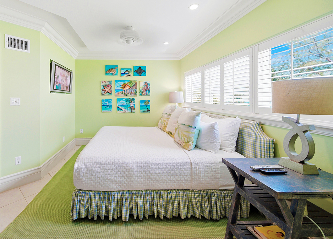 Bedroom Queen Green at The Cayman Club Condo 16 on Seven Mile Beach Grand Cayman