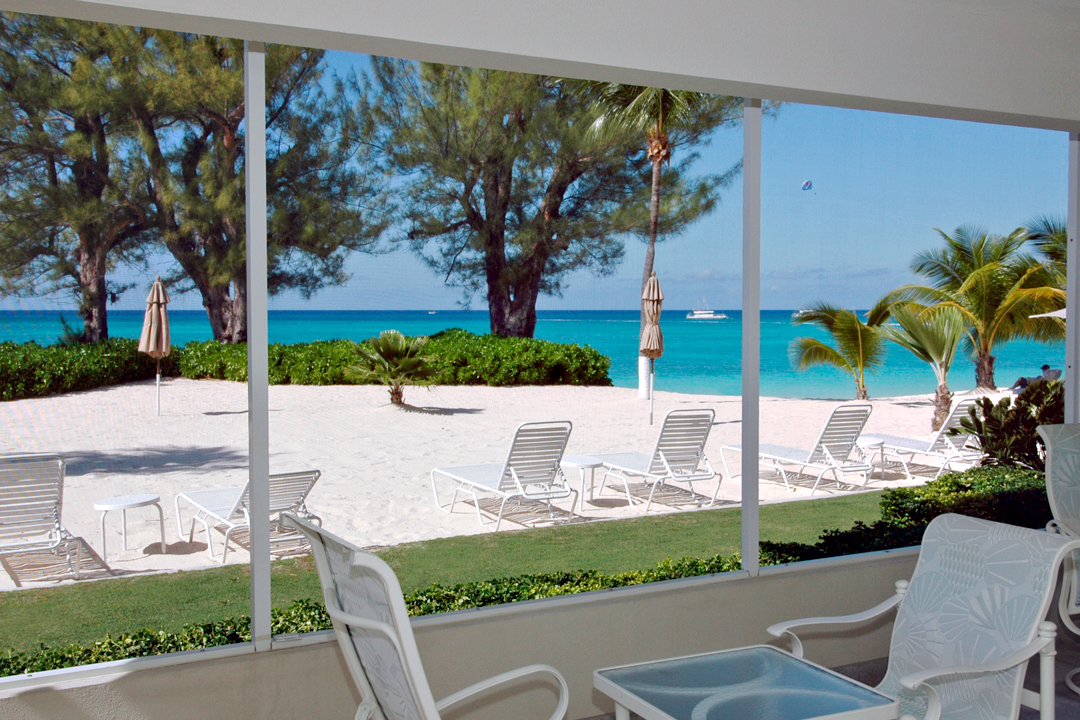 Grand Cayman oceanfront condominium views