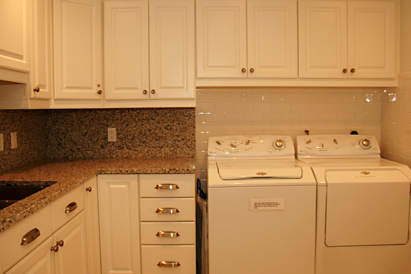 In-unit washer and dryer - Grand Cayman vacation rental amenities